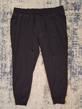 Time and Tru Women's Black Drawstring Maternity Joggers Size Large